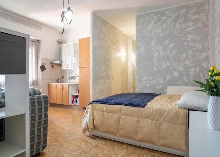 Casa Maddalena - Teatro Clerici, Parcheggio E Metro Lejlighed *