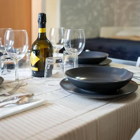 Casa Maddalena - Teatro Clerici, Parcheggio E Metro Appartamento Brescia